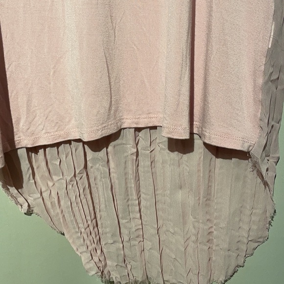 Daisy Fuentes t-shirts w/sheer back (M) - Picture 8 of 11